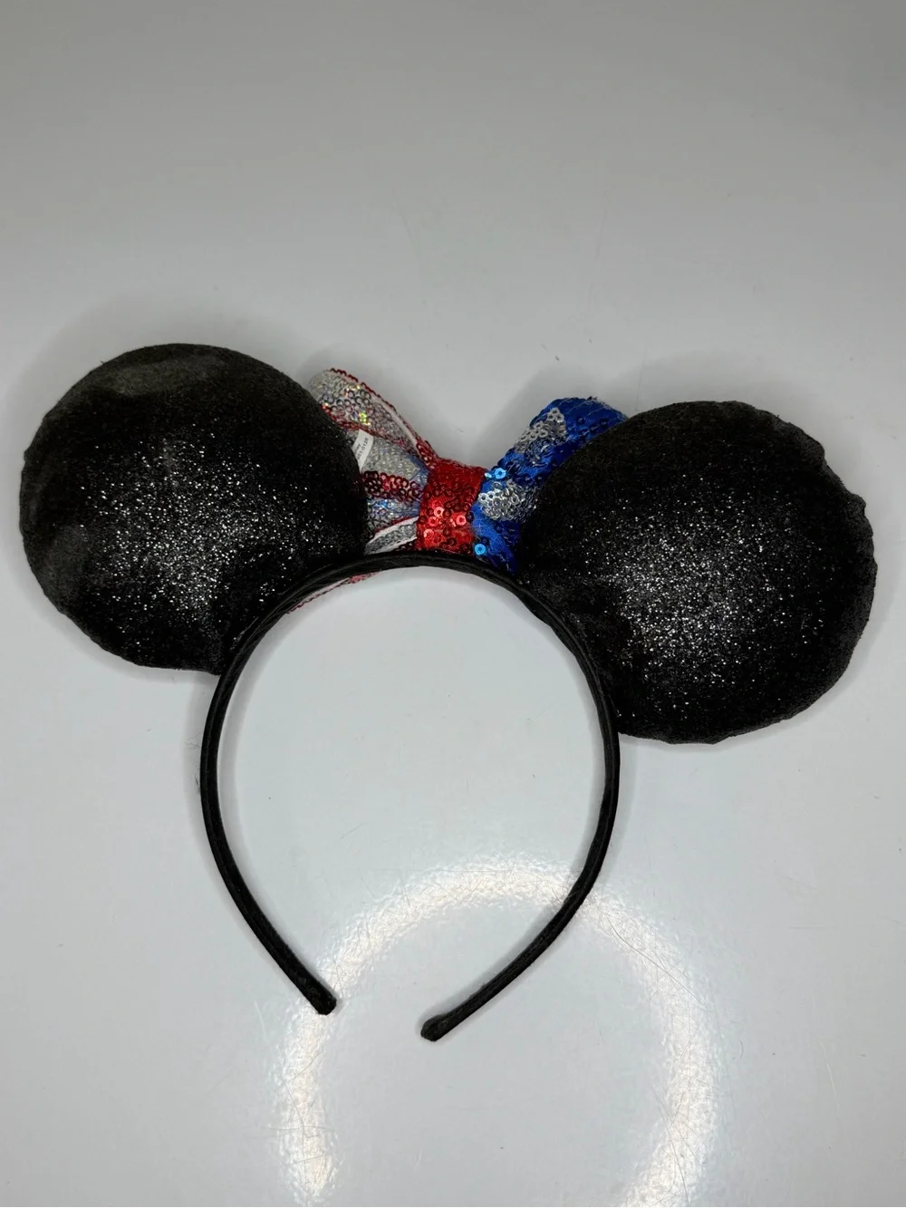 Patriotic Minnie Mouse Ears Headband USA Flag Sequin Bow Red White Blue